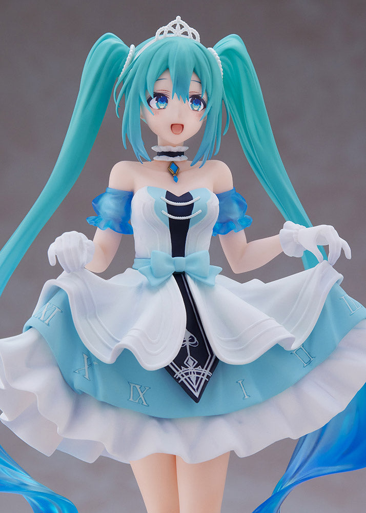 Hatsune Miku: Wonderland Figure - Cinderella