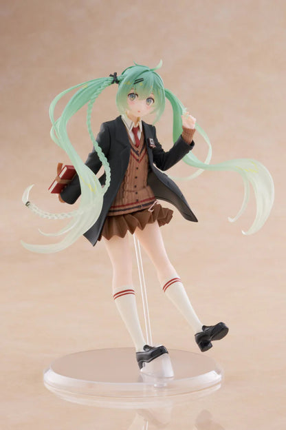 Hatsune Miku: Fashion Figure (Preppy Ver.)