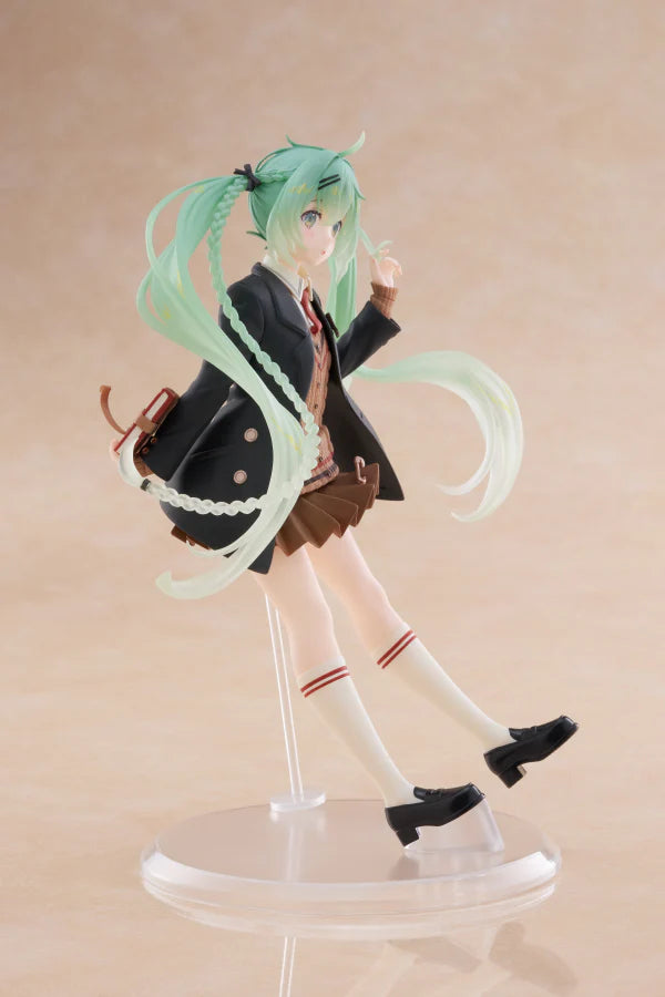 Hatsune Miku: Fashion Figure (Preppy Ver.)
