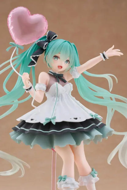 Hatsune Miku Birthday 2025 AMP+ Figure (Party Ver.)